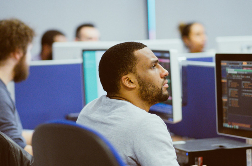 BSc (Hons) Computing for Business